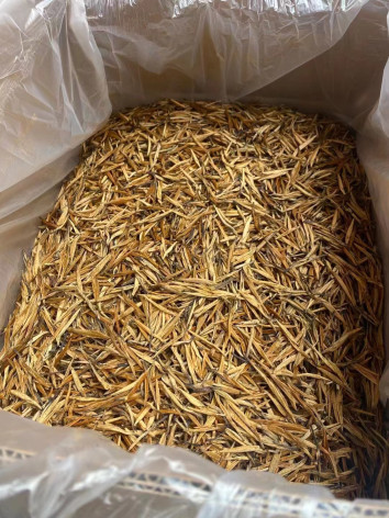 Китайский чай ДяньХун 100 г, красный улун Premium Golden Needle 2024 года