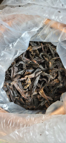 Чай черный Zhengshan Xiaocheng на развес 50 г, крупнолистовой